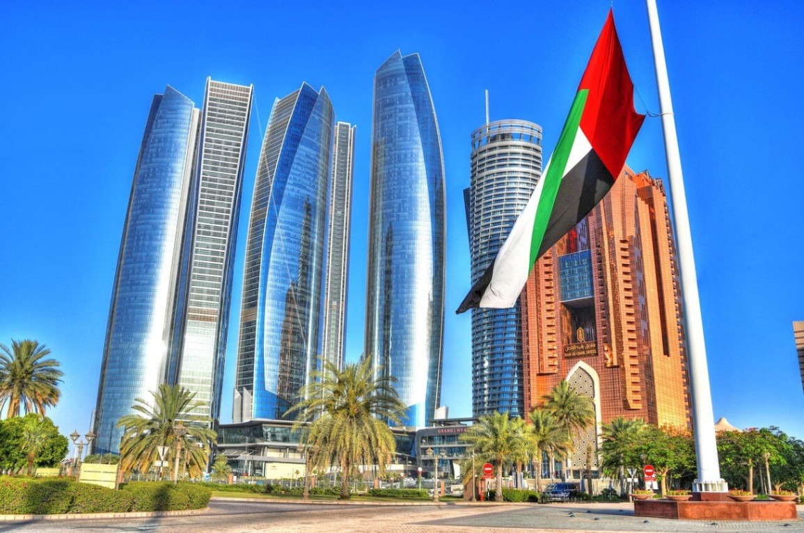 Why Couples in the UAE Choose Us